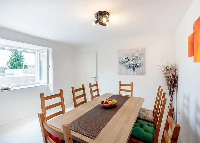 别墅 Hedera Estate, Hedera Viii 奥拉萨奇