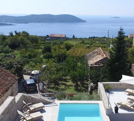 Hedera Estate, Hedera Viii 别墅 *