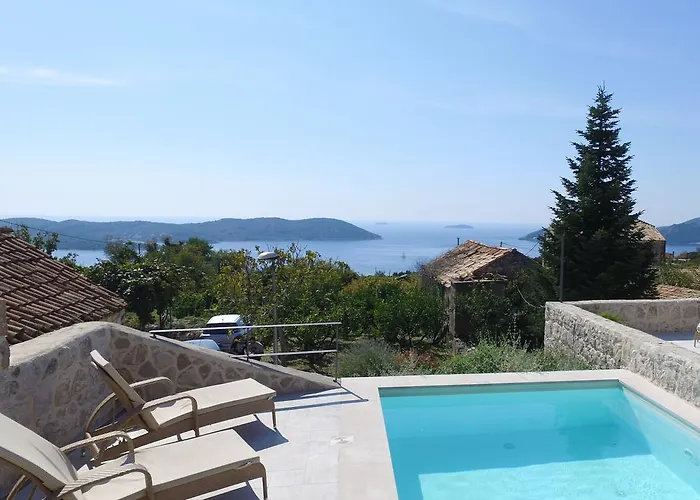 别墅 Hedera Estate, Hedera Viii 奥拉萨奇