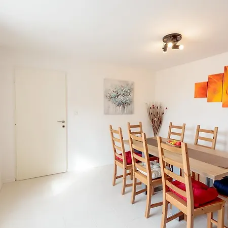 Hedera Estate, Hedera Viii Villa