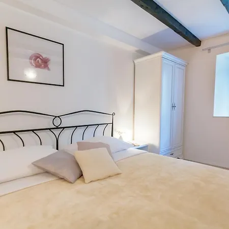 Hedera Estate, Hedera Viii Villa *