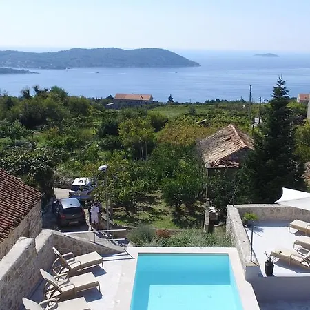 Hedera Estate, Hedera Viii Villa *